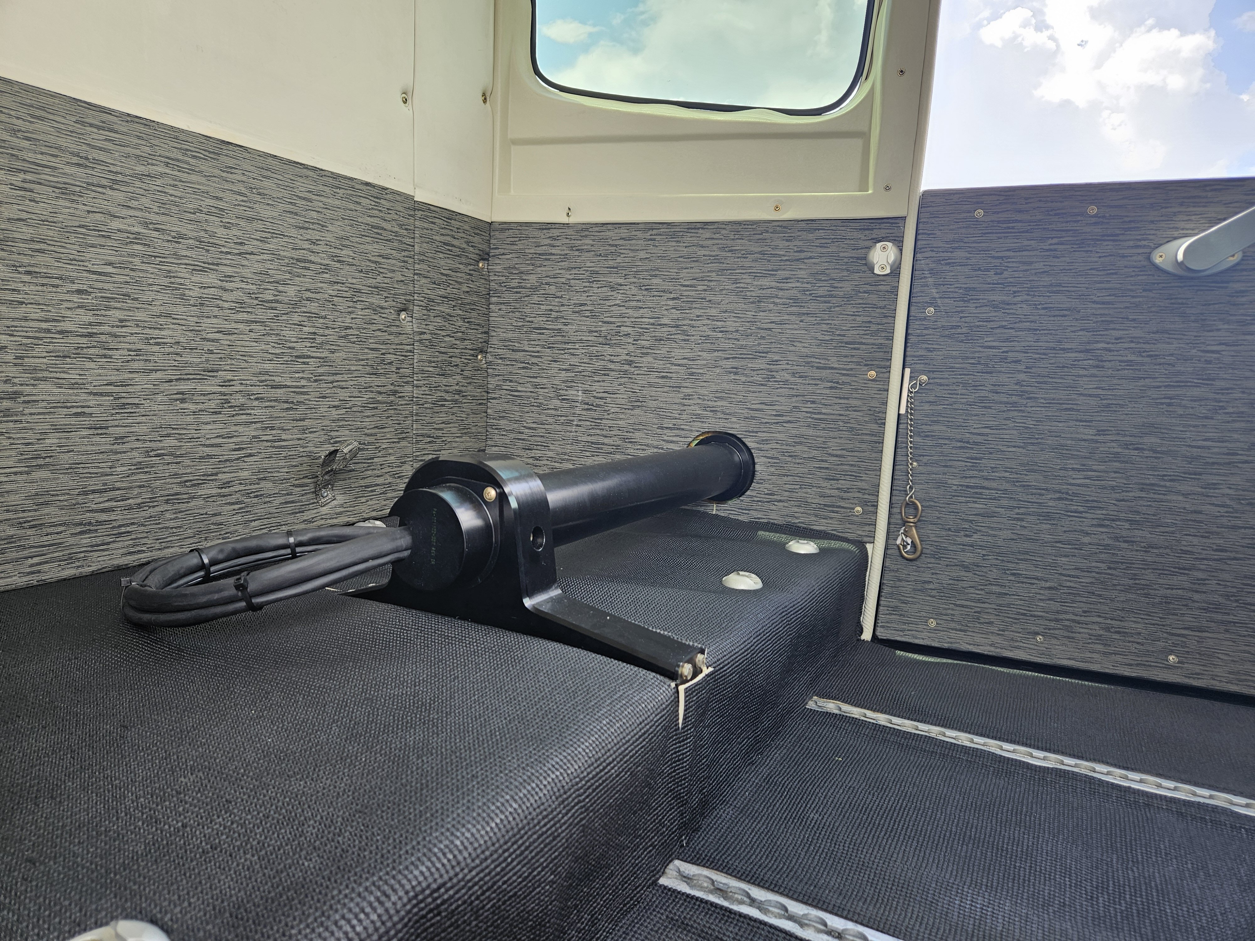 cessna 208 stc sensor mount image